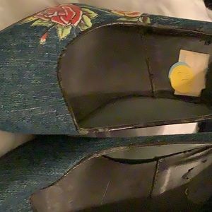 Ea hardy pumps denim